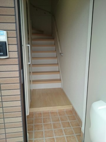 玄関　落ち着いた玄関です