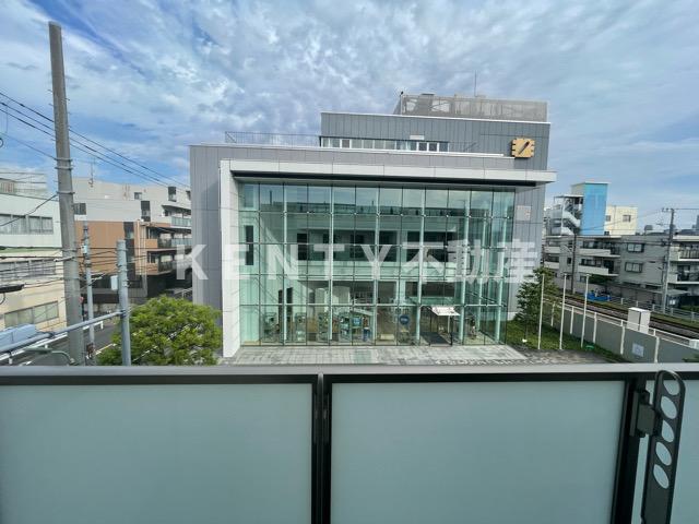 バルコニー　バルコニーがあります