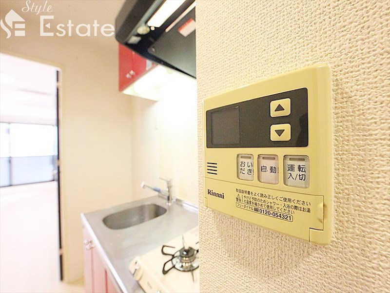 その他設備　給湯器