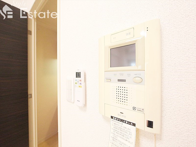 セキュリティ　モニター付きインターホン