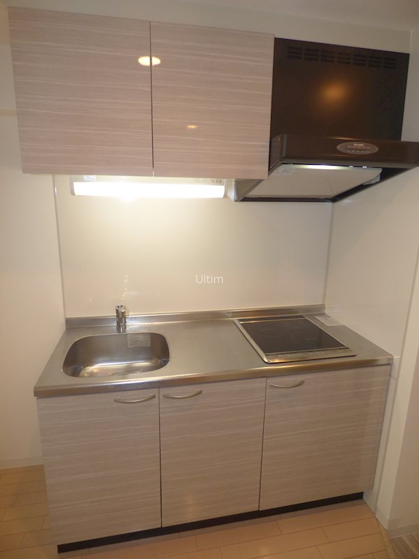 キッチン　違うお部屋の写真です。ご参考までに