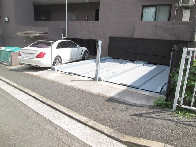 駐車場　★★敷地内駐車場★★