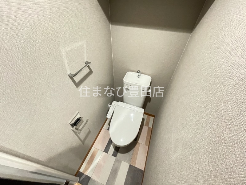 トイレ　別部屋写真
