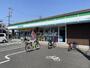 コンビニ　ファミリーマート中川野田店（コンビニ）まで1083m