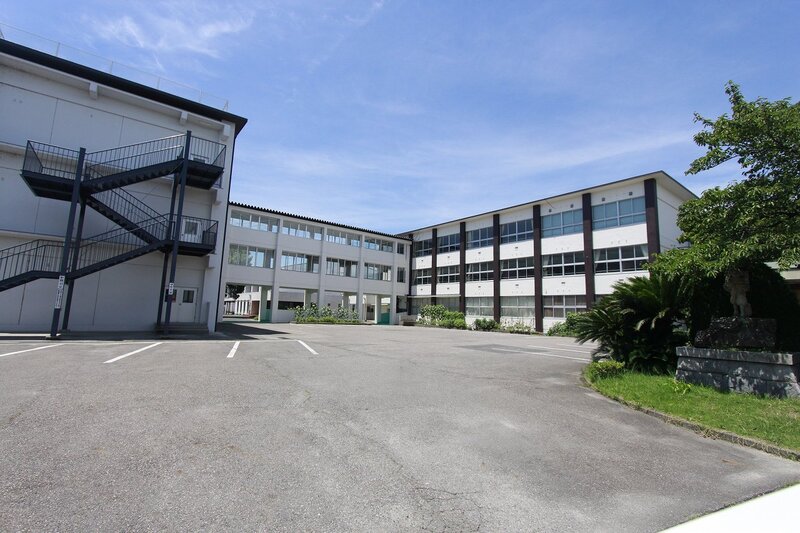 小学校　あま市立正則小学校（小学校）まで1502m