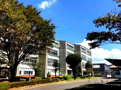 中学校　大津町立大津北中学校（中学校）まで2051m
