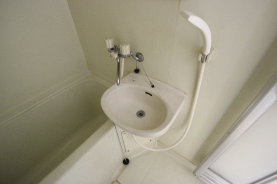 洗面設備　※別部屋の写真です