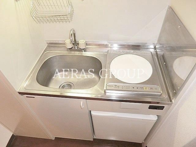 キッチン　別部屋同仕様反転タイプ