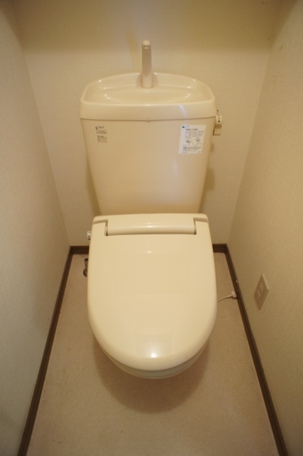 トイレ　図面と現状に相違がある場合には現状を優先