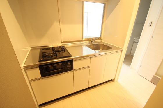 キッチン　※掲載写真は同マンション別部屋参考写真となります。