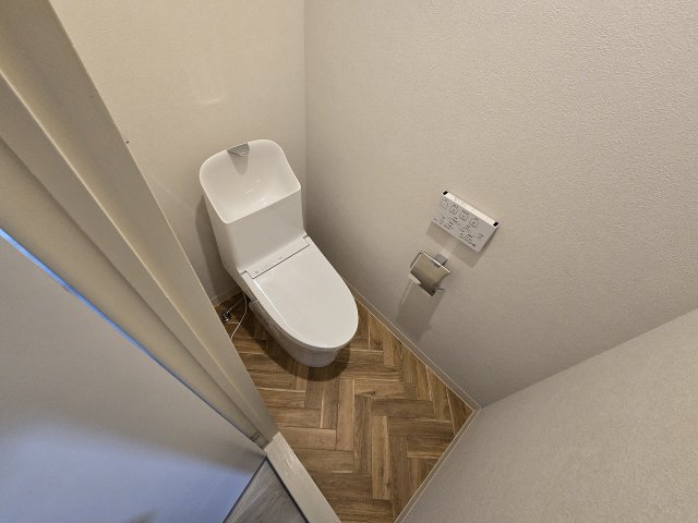 トイレ　落ち着いたトイレです