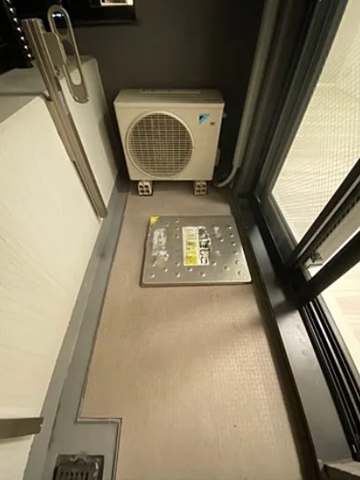 バルコニー