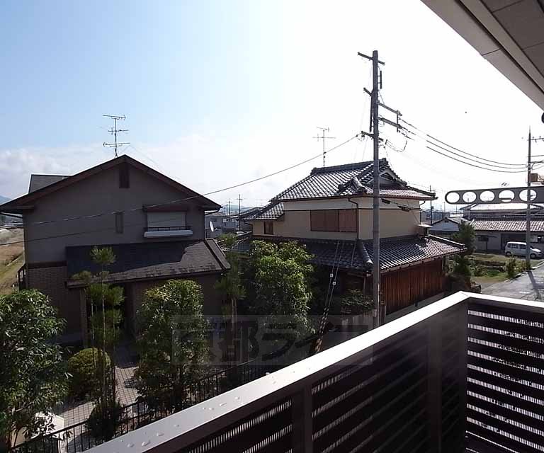 眺望　閑静な住宅地。