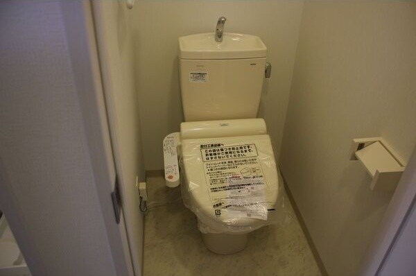 グローリア新北野のトイレ写真