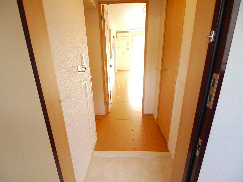 ベルヴェルの玄関写真