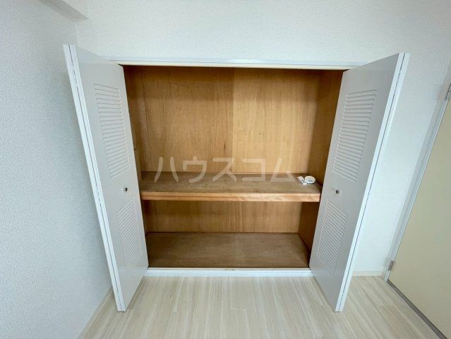 サンフラッツ南桜塚の内装写真