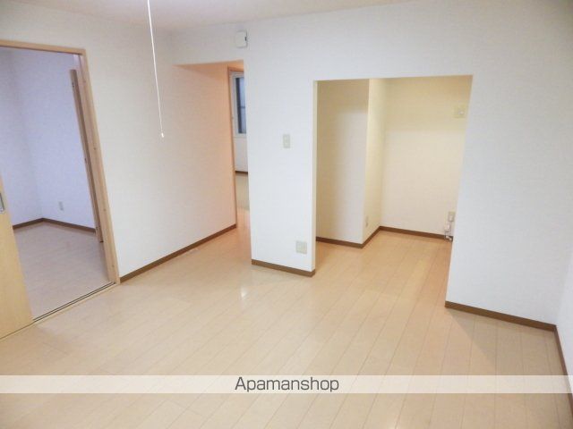 ピュアパレス中道の内装写真