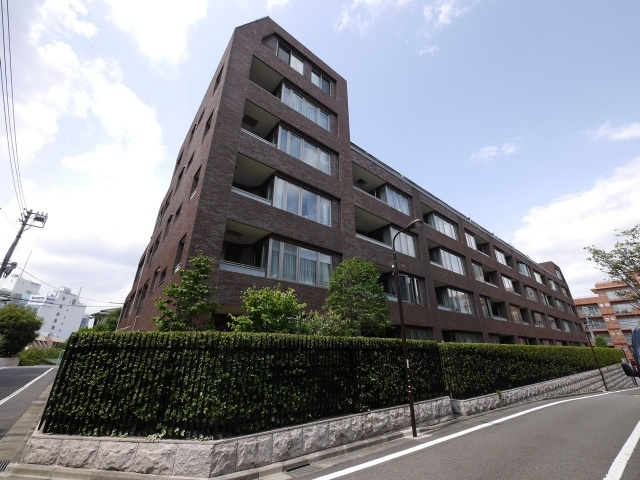 建物外観　ブリリア外苑出羽坂（Ｂｒｉｌｌｉａ外苑出羽坂）