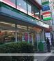 コンビニ　ファミリーマート（コンビニ）まで542m