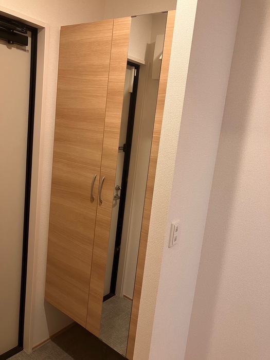 玄関　落ち着いた玄関です