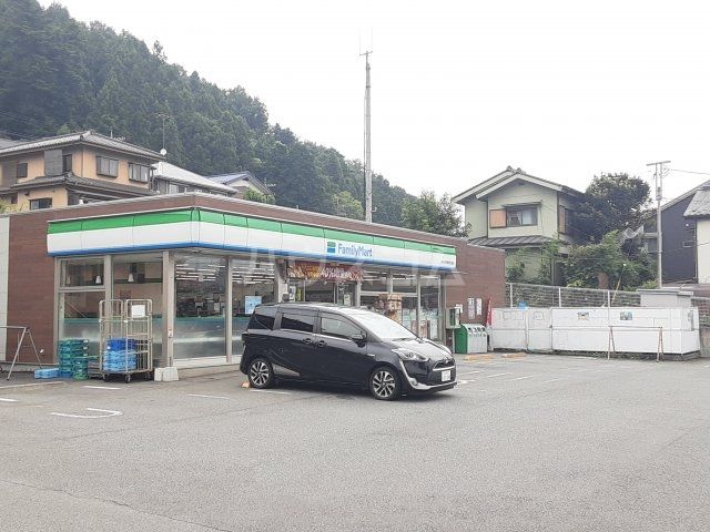 コンビニ　ファミリーマート あきる野檜原街道店（コンビニ）まで2311m