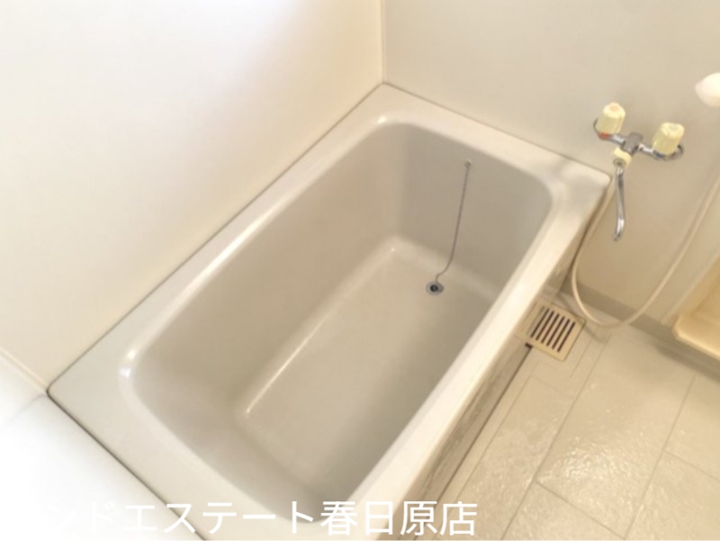 ＪＲ博多南線 博多南駅 徒歩22分 4階建 築32年の風呂写真