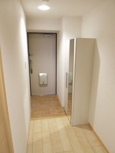 サンリット三建の玄関写真