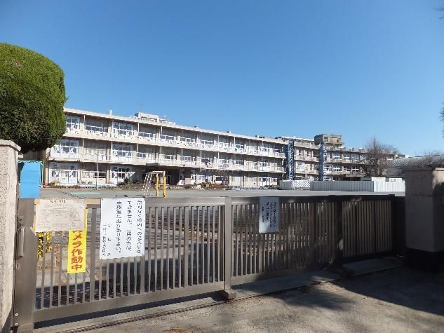 小学校　千葉市立検見川小学校（小学校）まで570m