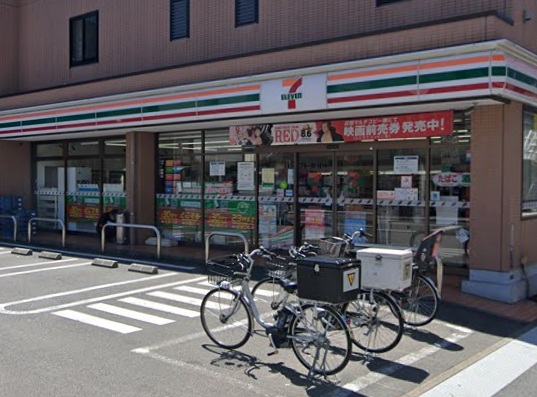 コンビニ　セブンイレブン 大田区大森南1丁目店（コンビニ）まで258m