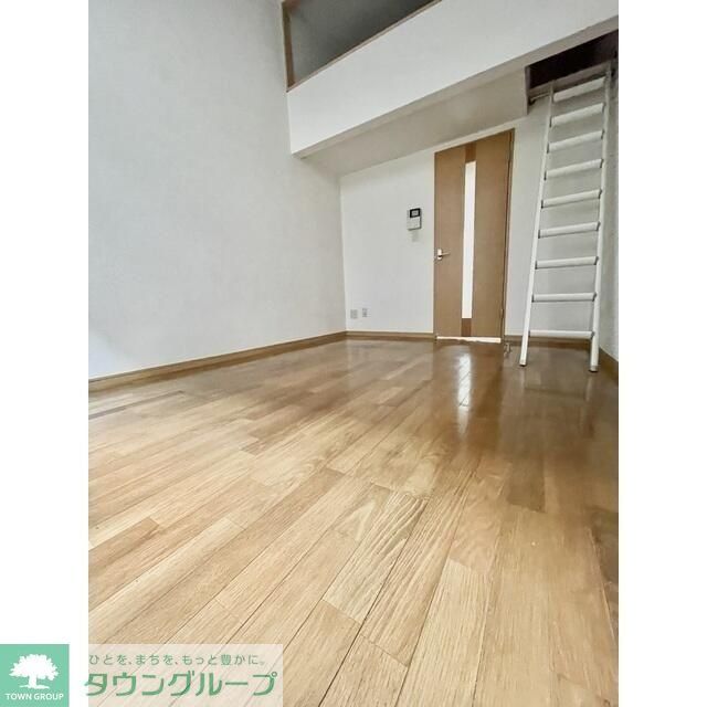 ポラリスKの居間写真