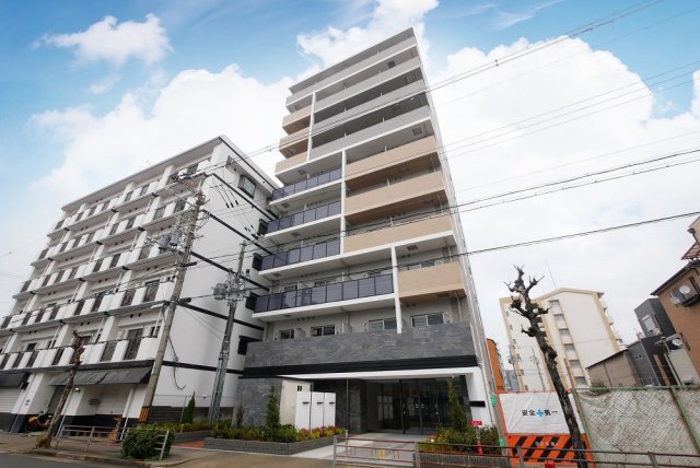地下鉄四つ橋線 花園町駅 徒歩10分 築3年