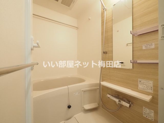 コンフォリア・リヴ天王寺寺田町ソルテラスの風呂写真