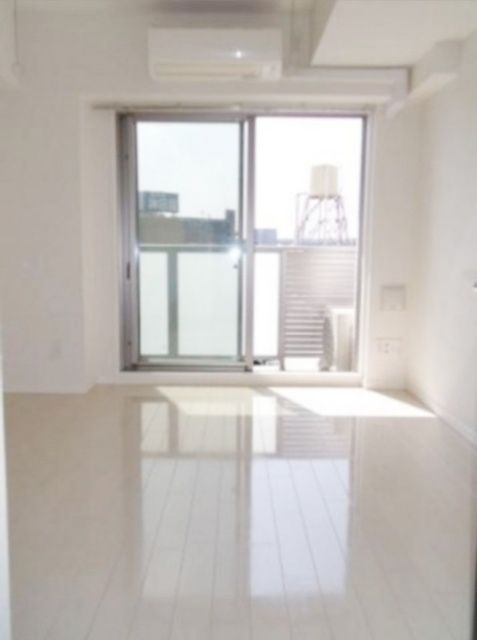 居室・リビング　※同タイプの別のお部屋です。