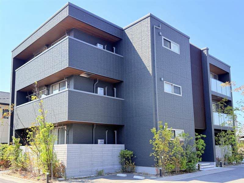 建物外観　Ｙ’ｓ Ｇｒａｃｅ 松縄II 202号-1