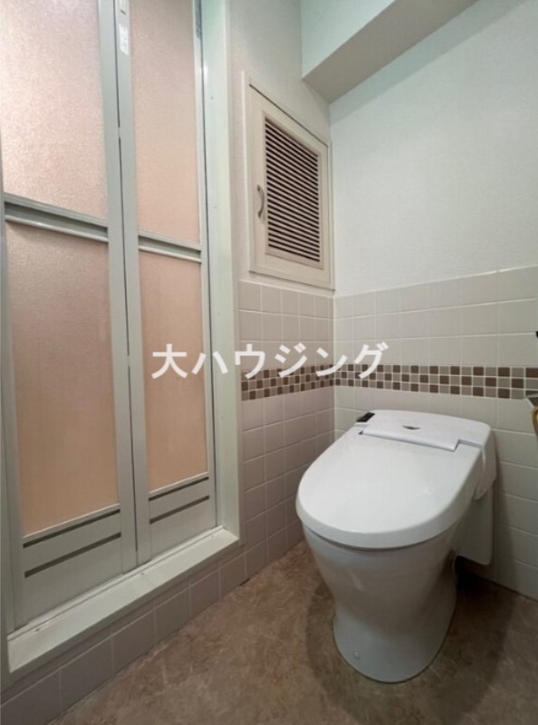 ラティス新橋のトイレ写真
