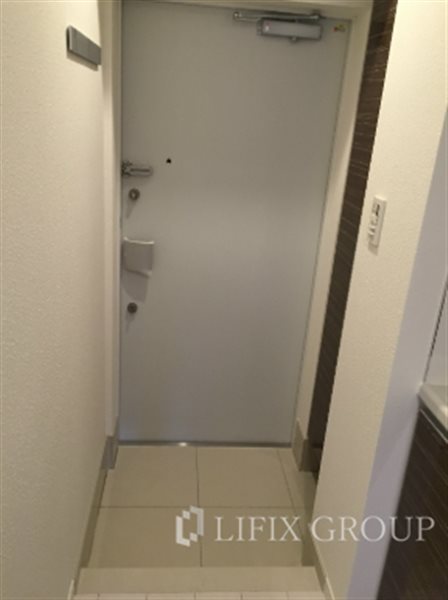 ＪＲ南武線 尻手駅 徒歩3分 9階建 築12年の玄関写真