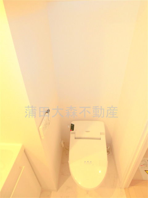 トイレ　トイレ　温水洗浄便座