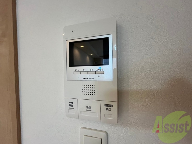 セキュリティ　インターホンです。オートロック付きで安心のマンションです。