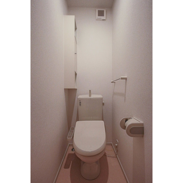 オフショアIIIのトイレ写真