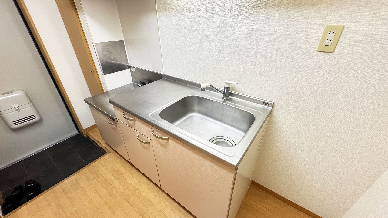 ＪＲ吉備線 備前三門駅 徒歩2分 3階建 築22年のキッチン写真