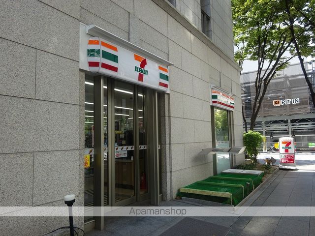 コンビニ　セブン－イレブン大阪伏見町３丁目店（コンビニ）まで637m