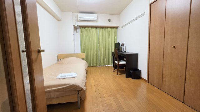 スカイコート駒沢大学の居間写真