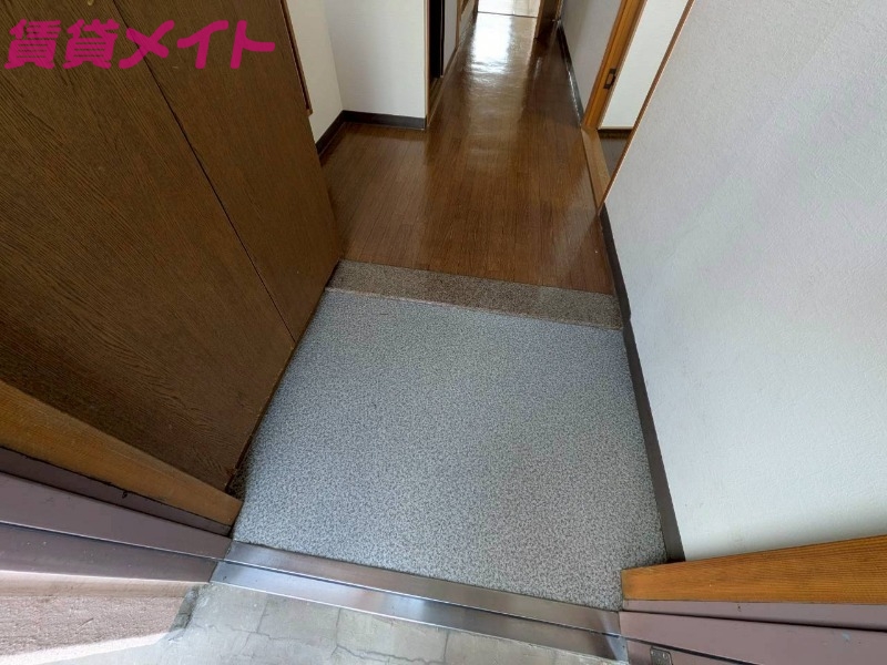 大木マンションA棟の玄関写真