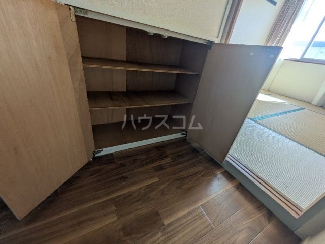 マルシンハイツAの内装写真