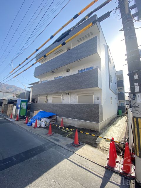近鉄奈良線 瓢箪山駅 徒歩4分 築3年