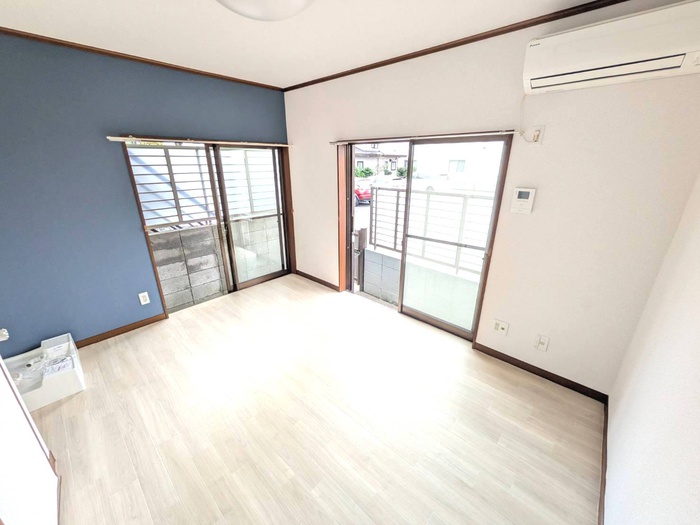 シエル妙蓮寺の居間写真