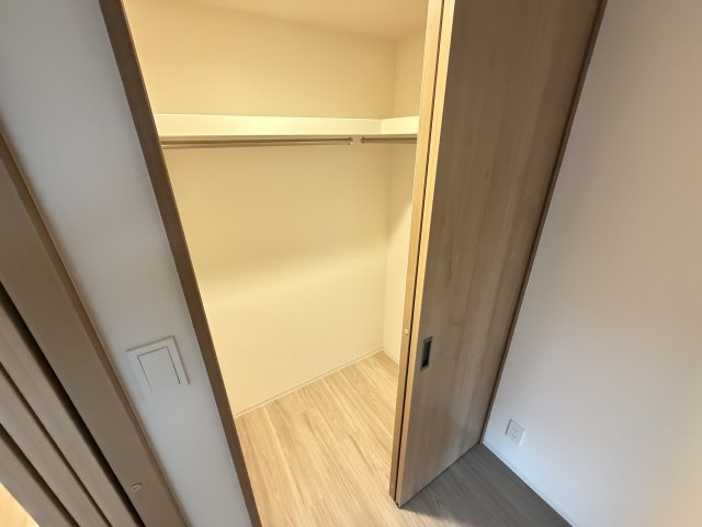 地下鉄中央線 九条駅 徒歩8分 13階建 築1年の内装写真