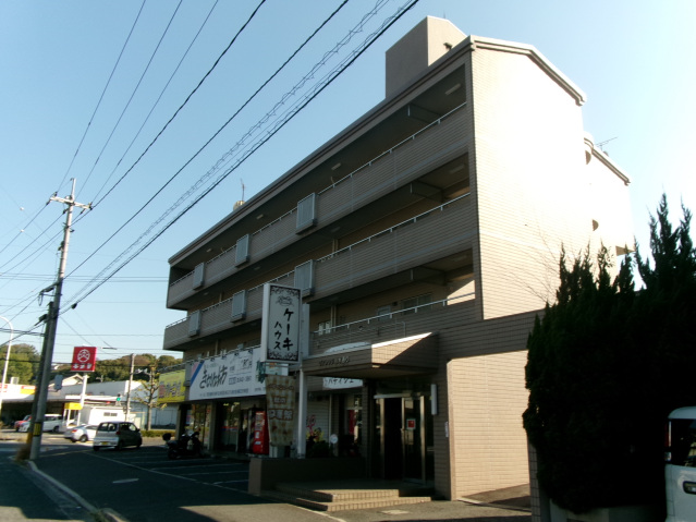 ヴィレッジ柿の木通りの外観写真