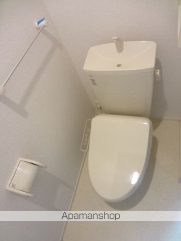 ＪＲ阪和線 信太山駅 徒歩13分 2階建 築10年のトイレ写真