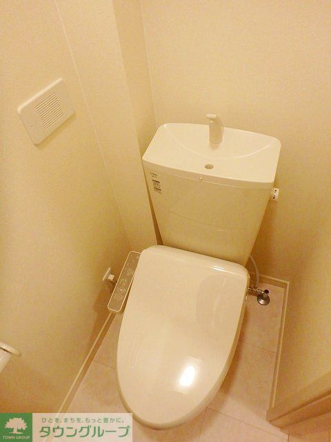 ブルーアイリスのトイレ写真